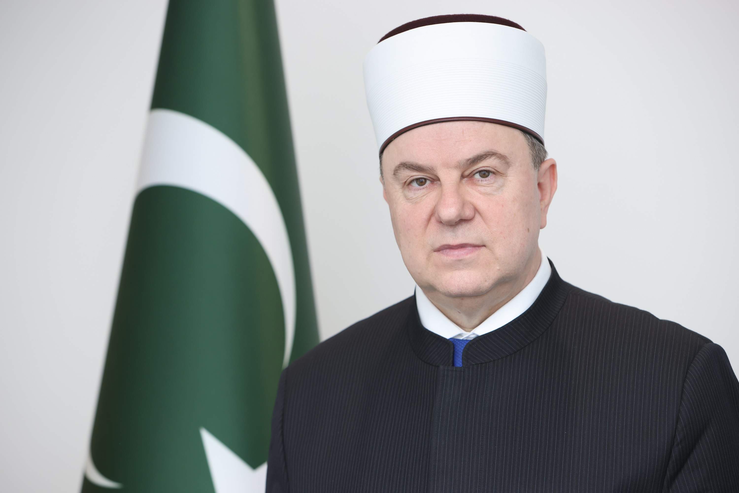 05-04-2024 Mensur Malkic portreti158.JPG - Direktor hfz. dr. Malkić: Vjera nije spektakl – autentično islamsko učenje ne podnosi površnost